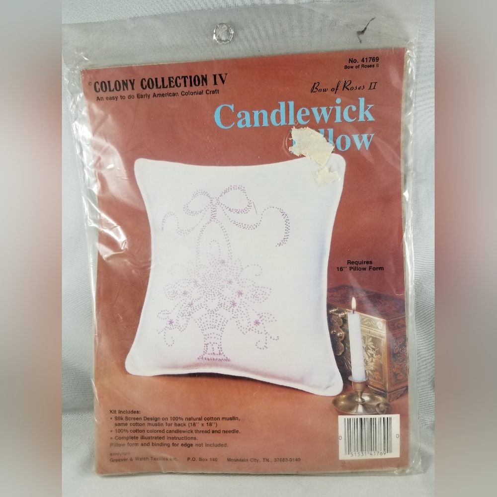 Colony Collection IV Candlewick Pillow Kit Bow of Roses II Vintage New